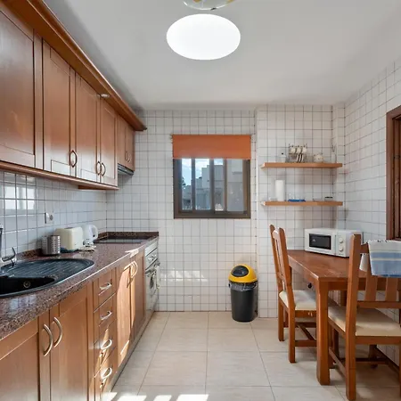 Big 2-bedroom In Tenerife South * Arona (Tenerife)