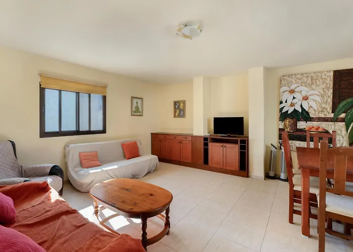 Big 2-bedroom In Tenerife South * Arona (Tenerife)