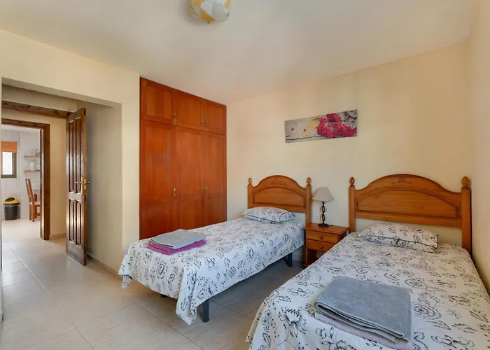 Big 2-bedroom In Tenerife South *