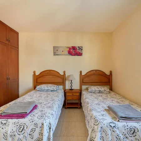 Big 2-bedroom In Tenerife South Apartman Arona