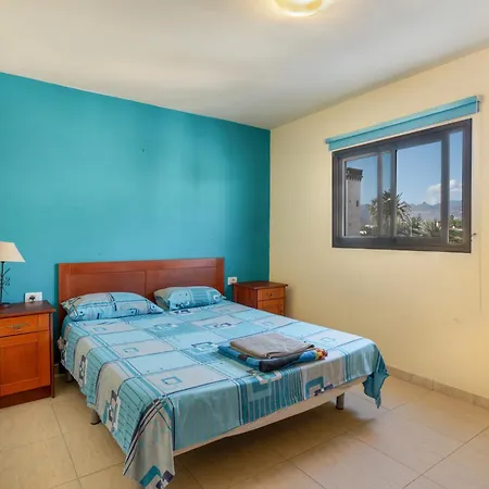 Big 2-bedroom In Tenerife South Arona
