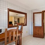 Big 2-bedroom In Tenerife South Daire