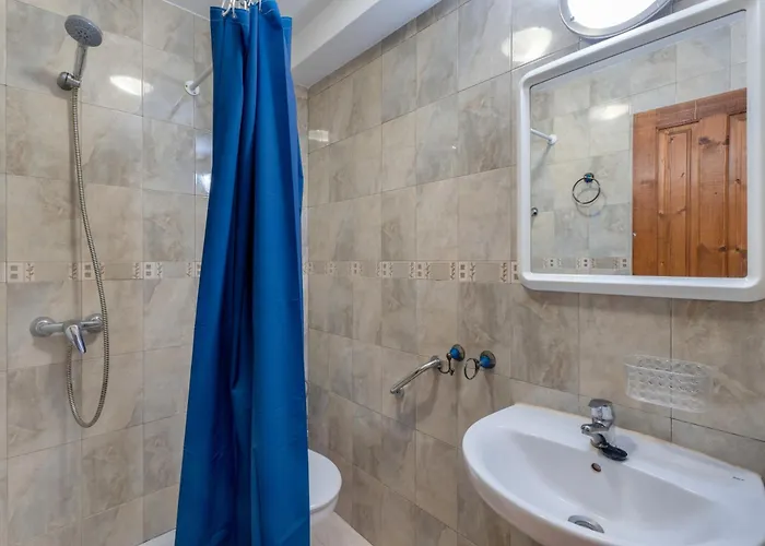 Big 2-bedroom In Tenerife South 아파트 아로나